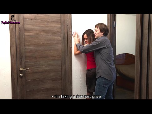 ❤️ Agentul imobiliar sexy își masturbează senzual păsărica și o fute în timp ce își vinde apartamentul - Krempai ️  at ro.fuxporn-com.ru ❌️❤